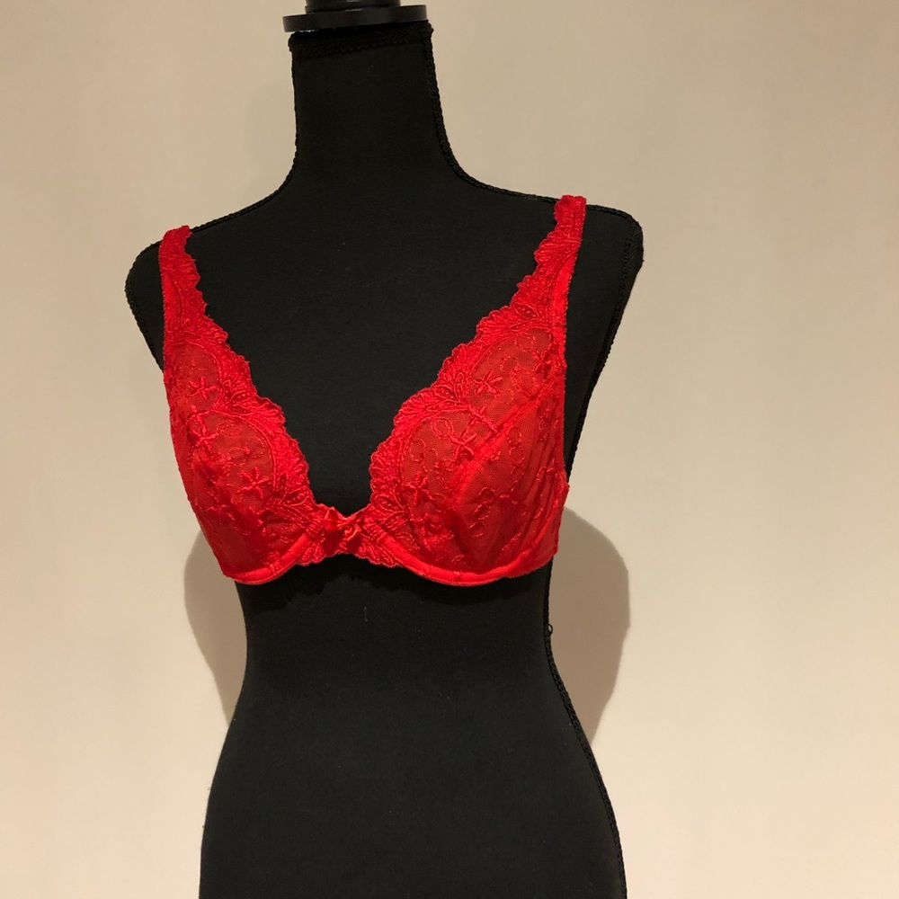 Beautiful lace bra size 34B - Picture 3 of 13